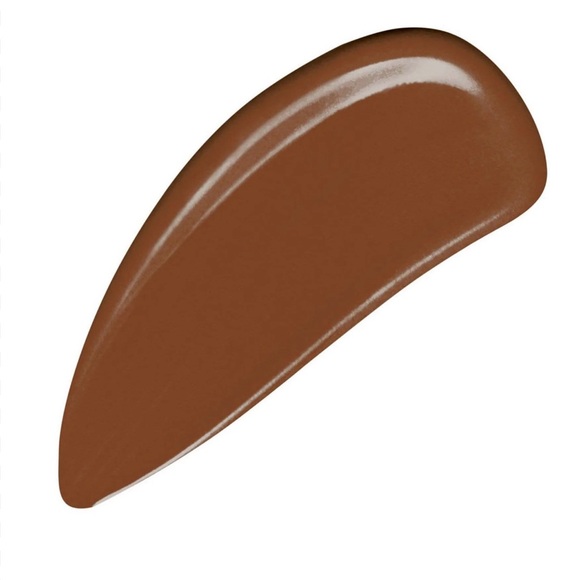 Giorgio Armani Luminous Silk Foundation. - Picture 2 of 11